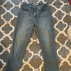 Levi’s 721 high rise skinny jeans